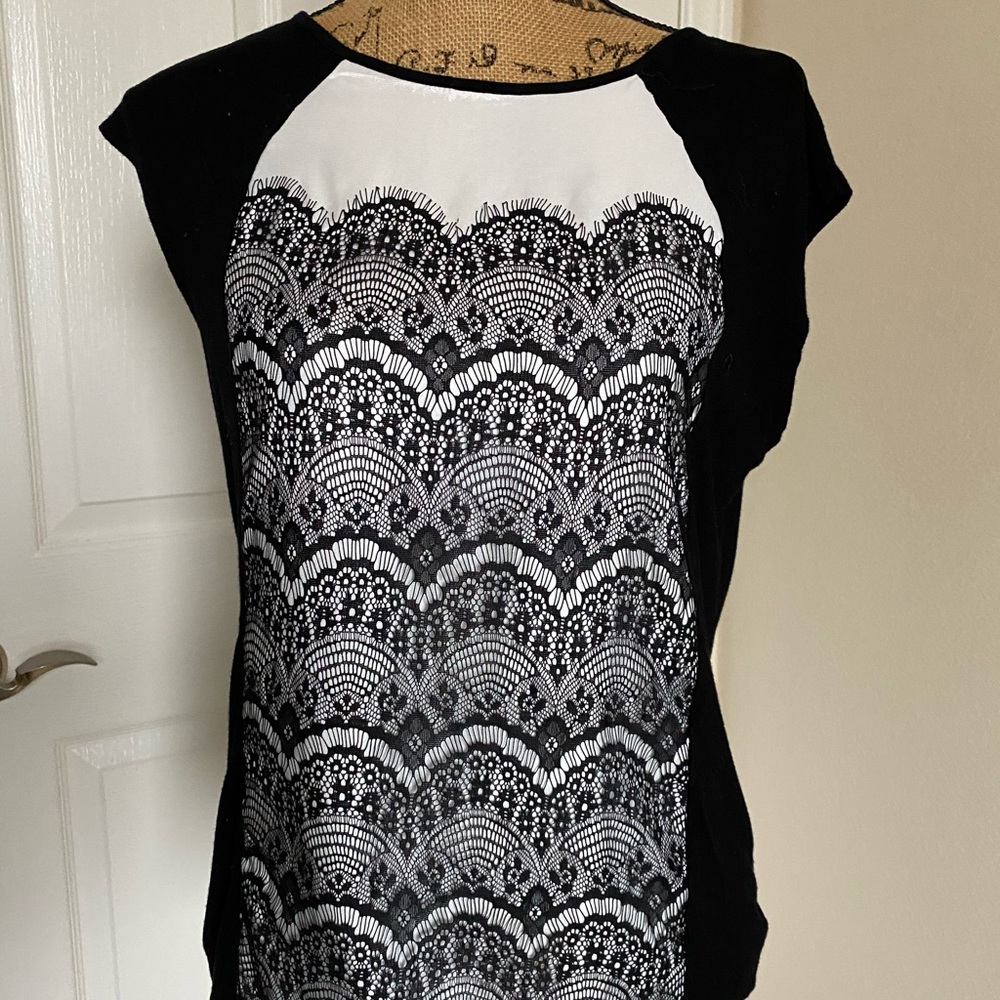 BLACK Saks Fifth top